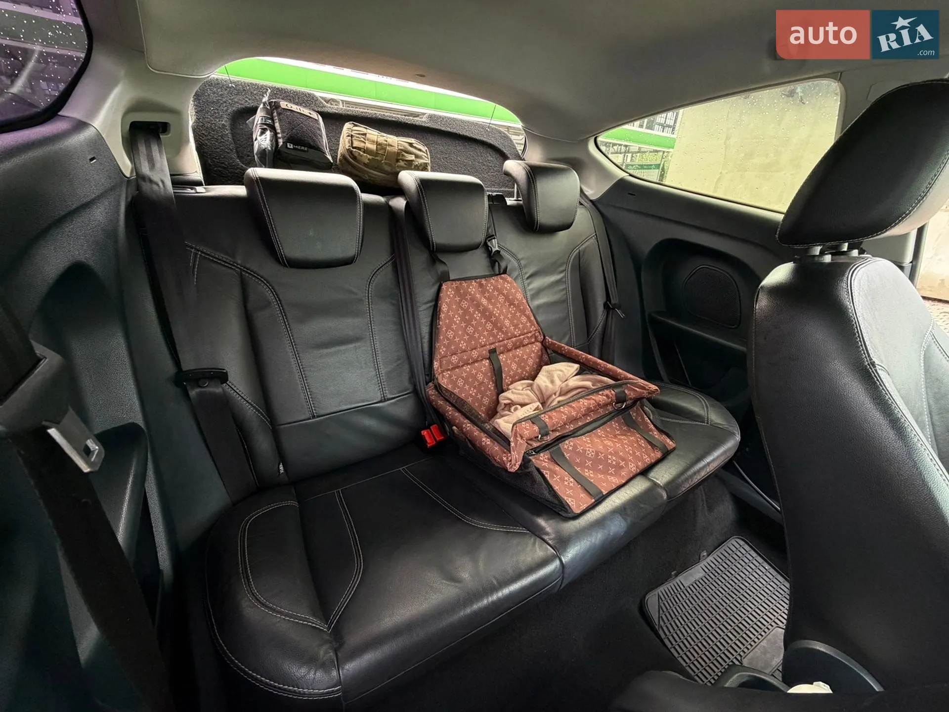 2010 Ford Fiesta - мініатюра 16