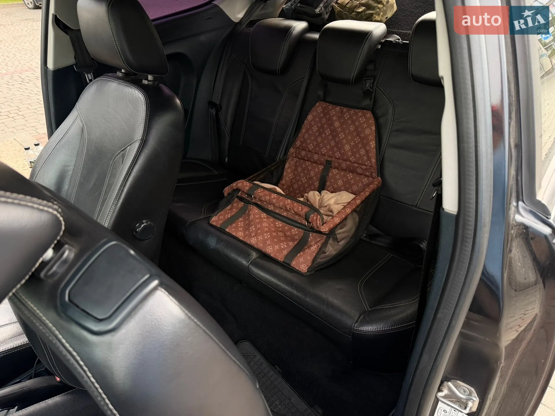 2010 Ford Fiesta - мініатюра 18