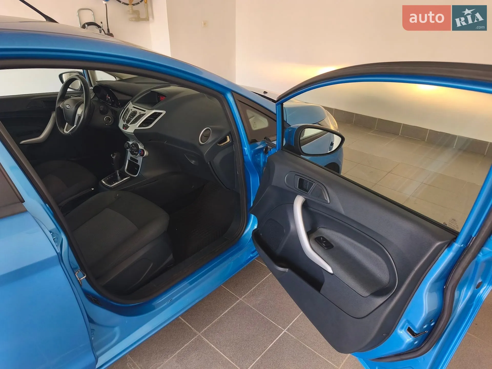 2011 Ford Fiesta - мініатюра 10