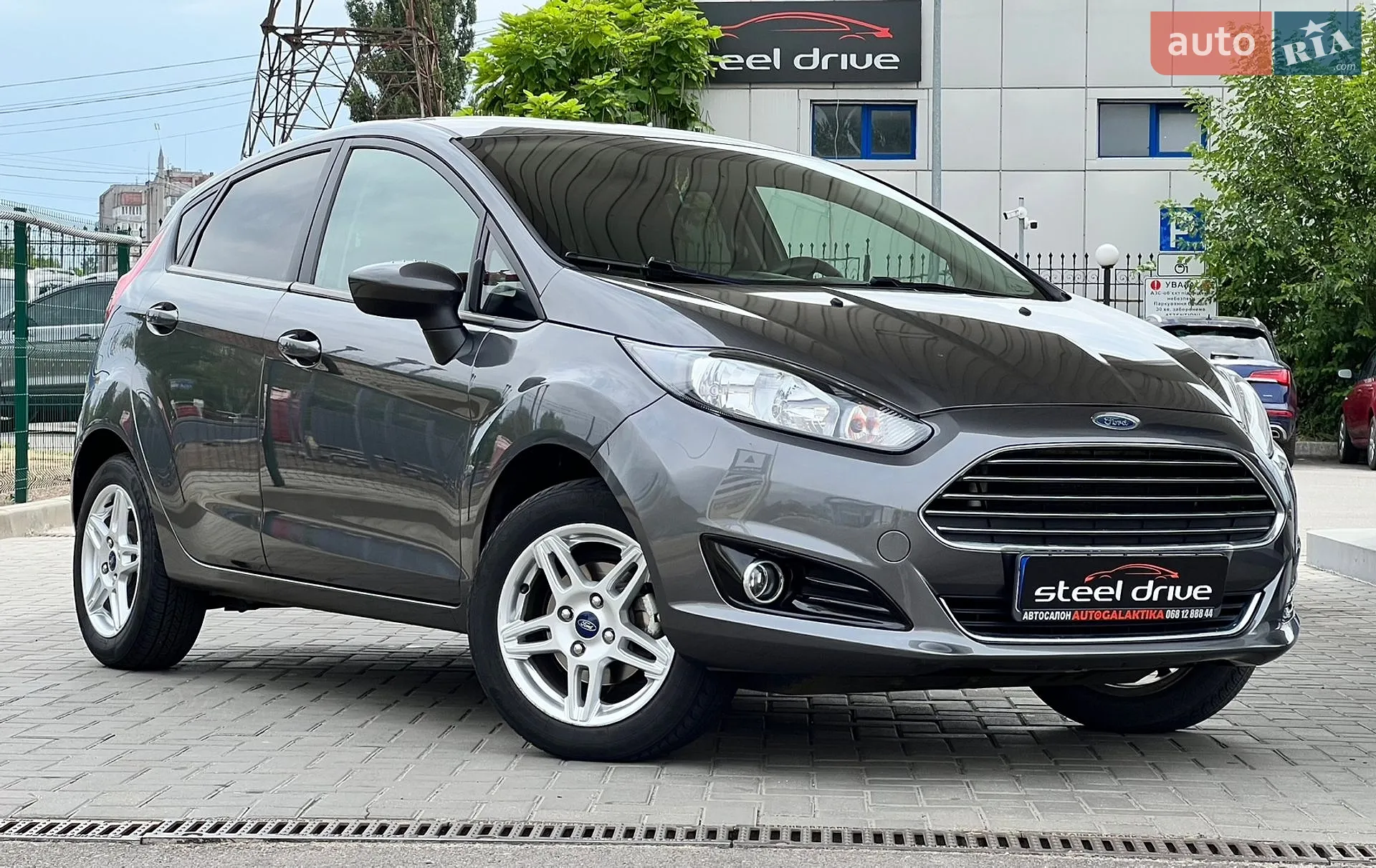 2019 Ford Fiesta - фото 1