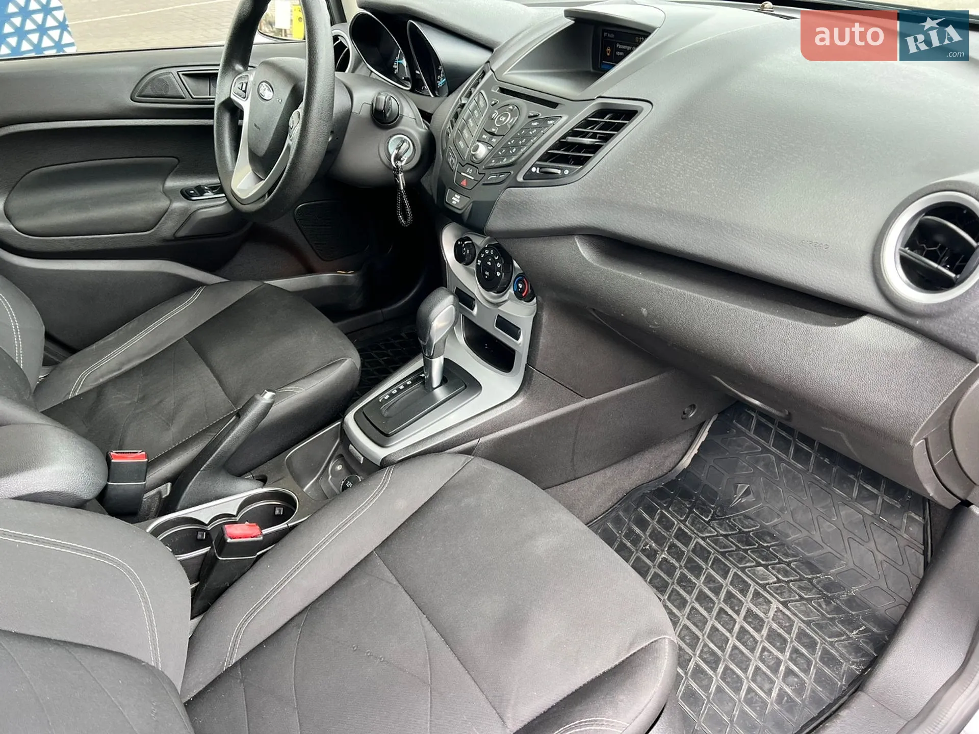 2019 Ford Fiesta - мініатюра 8