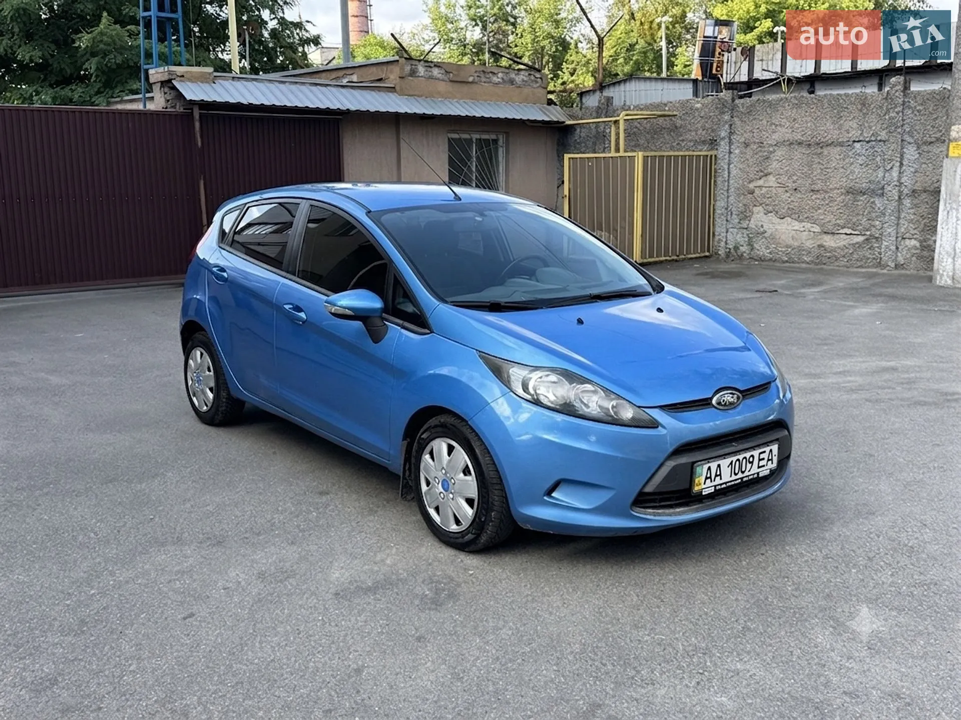 2010 Ford Fiesta - мініатюра 2