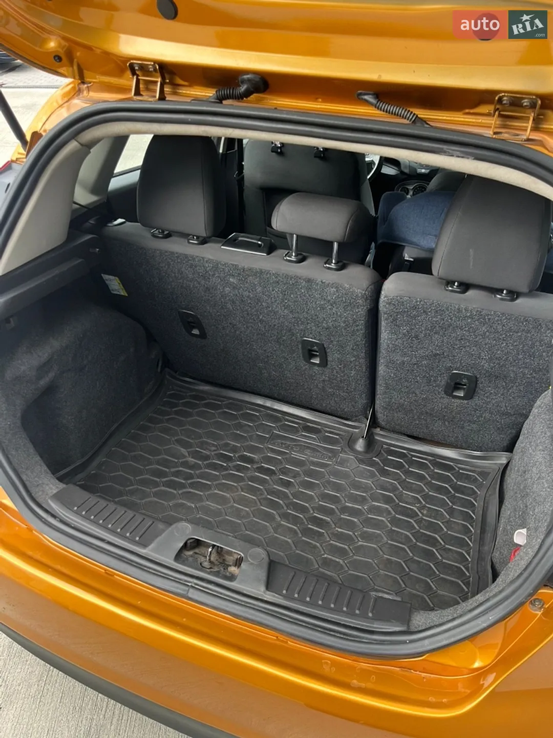 2016 Ford Fiesta - мініатюра 20