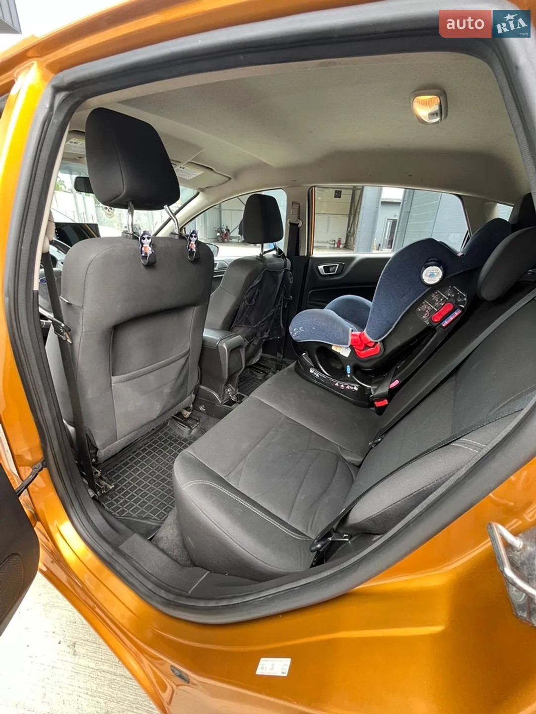 2016 Ford Fiesta - мініатюра 25