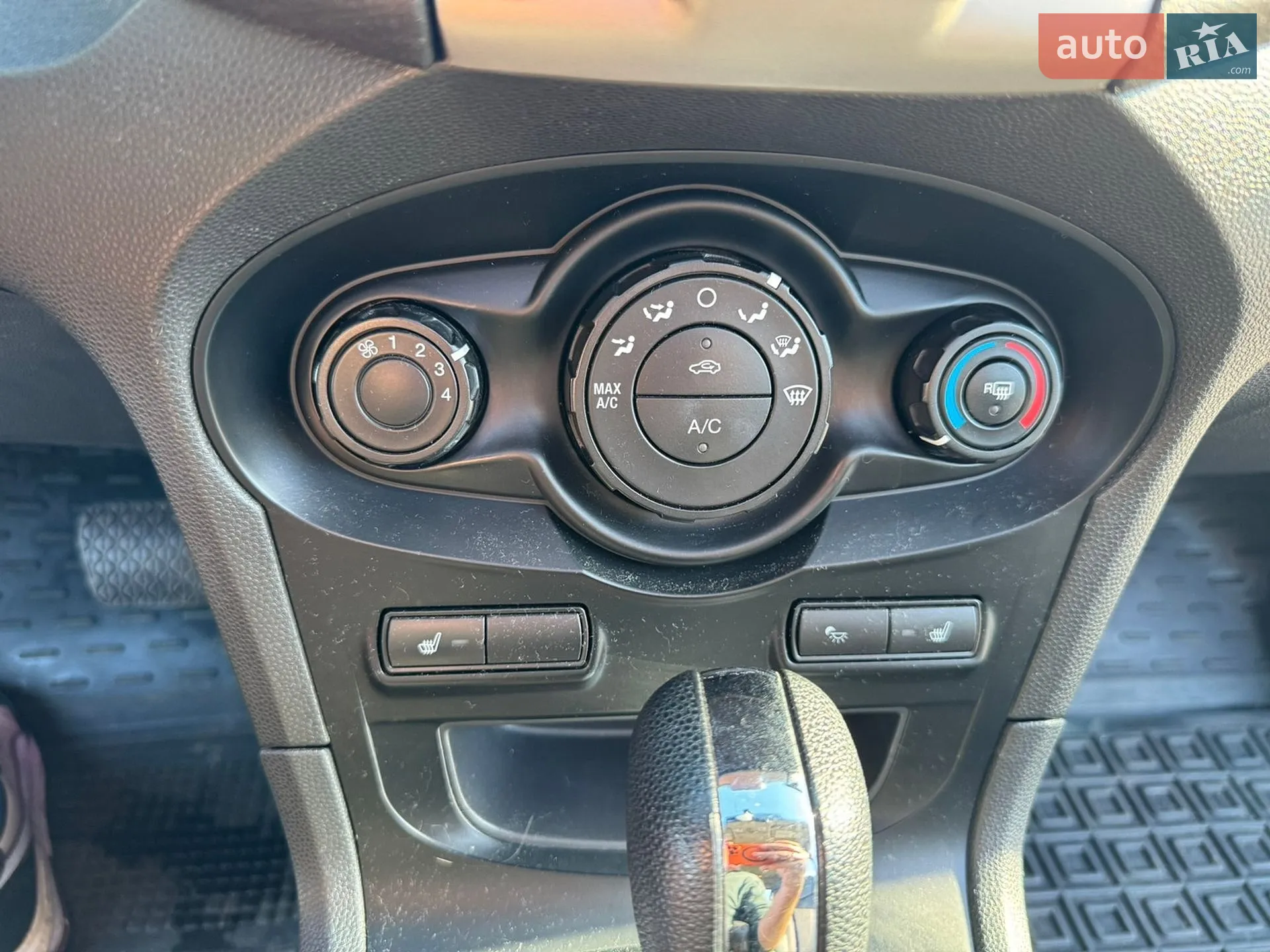 2012 Ford Fiesta - мініатюра 4