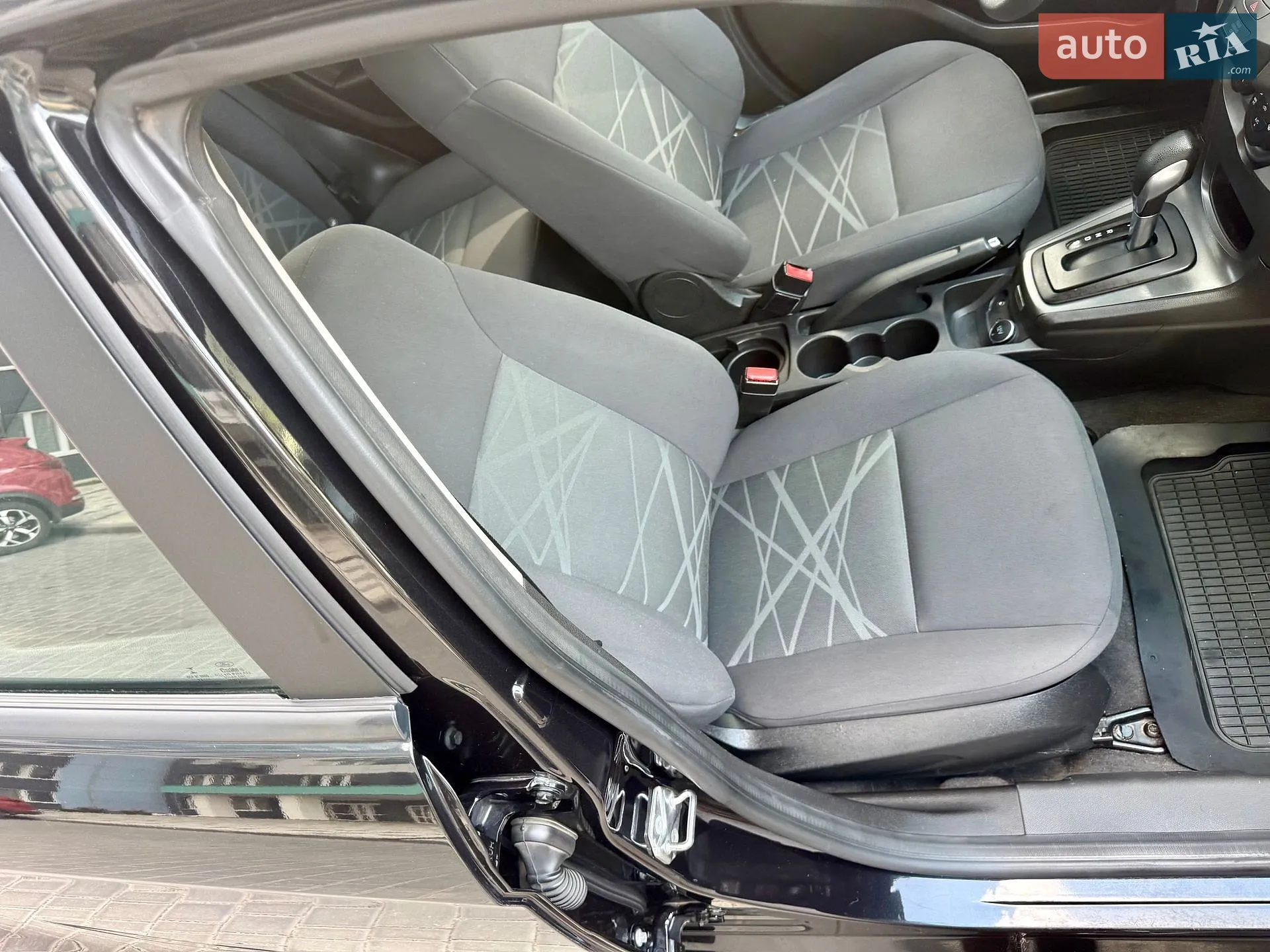 2015 Ford Fiesta - мініатюра 58