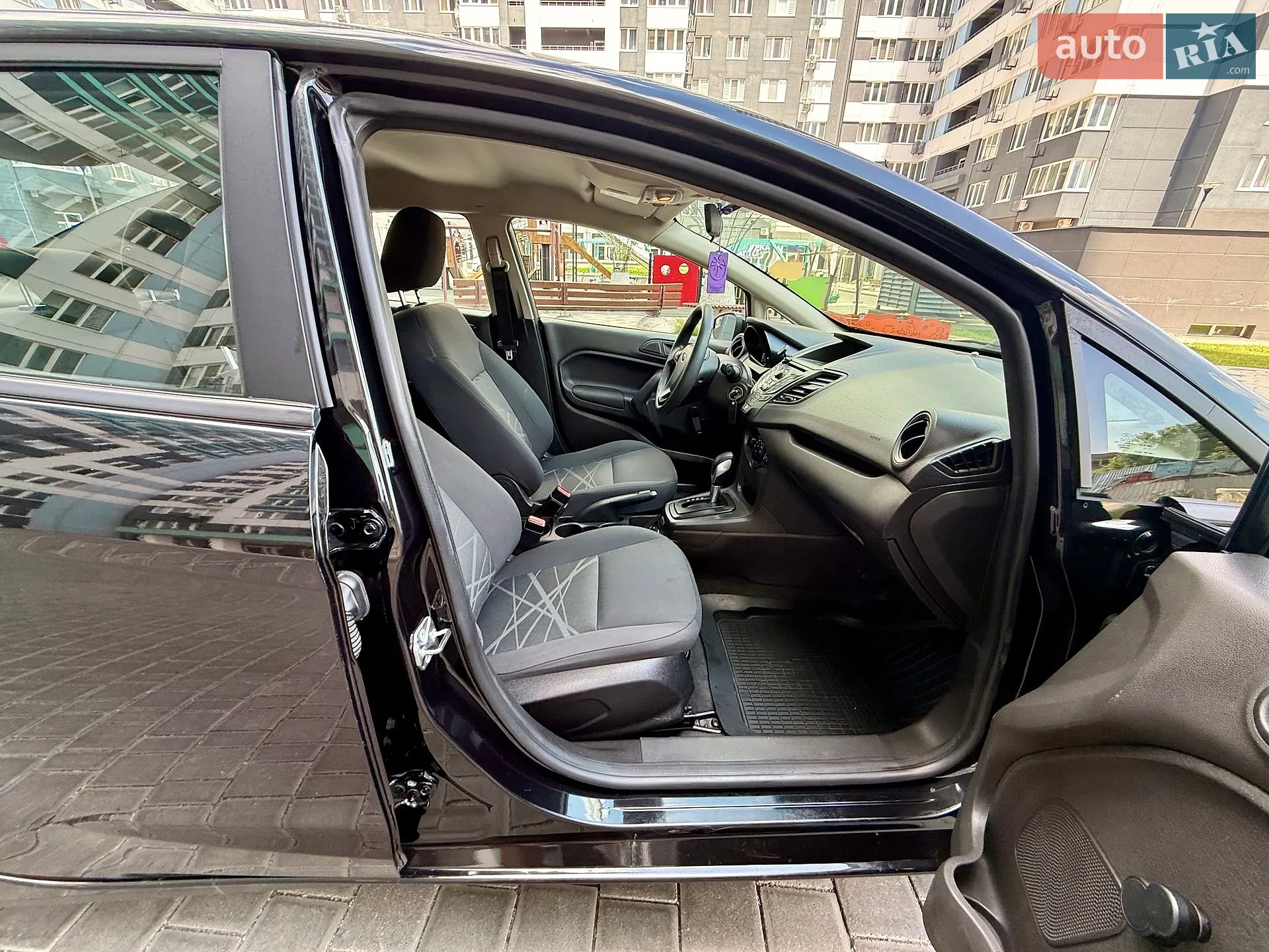 2015 Ford Fiesta - мініатюра 62