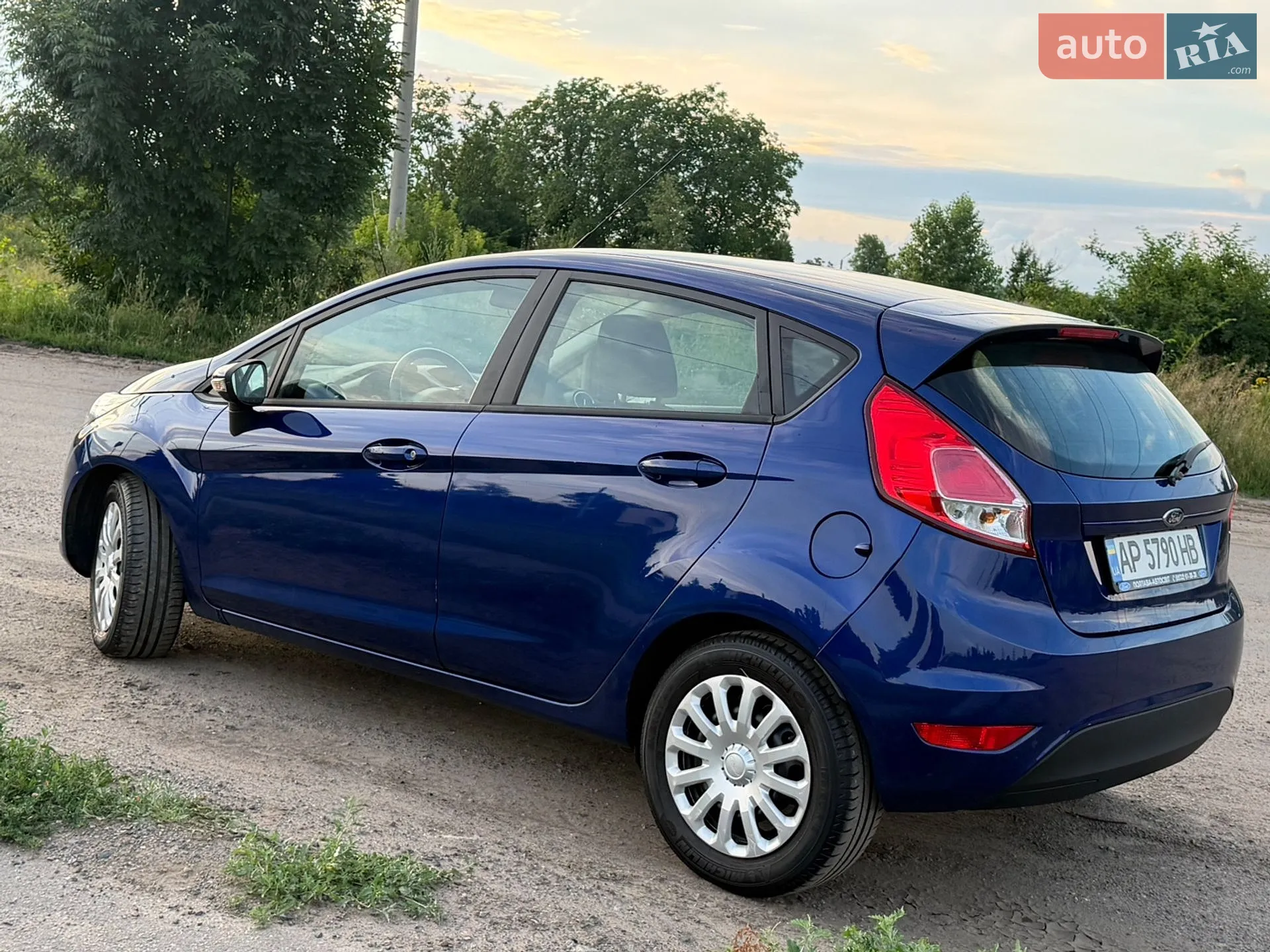 2015 Ford Fiesta - мініатюра 11