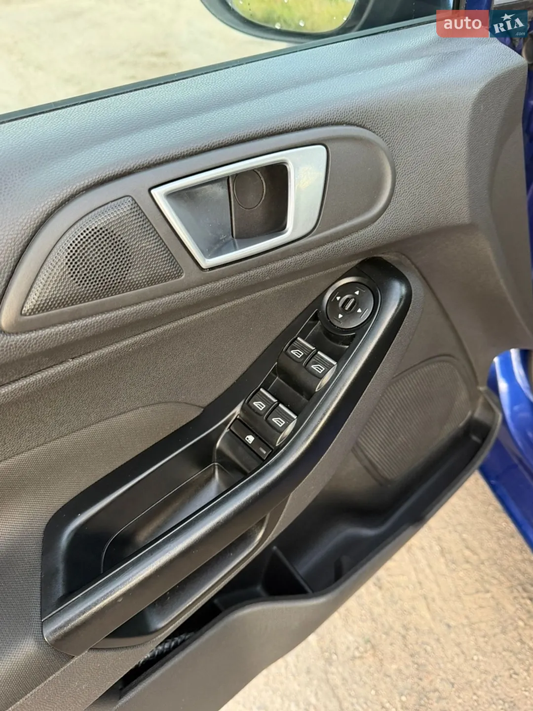 2015 Ford Fiesta - мініатюра 22