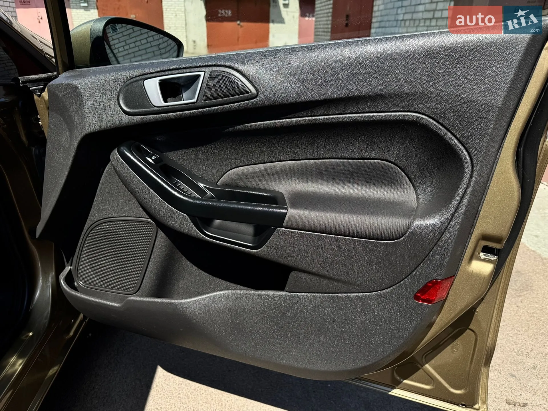 2013 Ford Fiesta - мініатюра 15