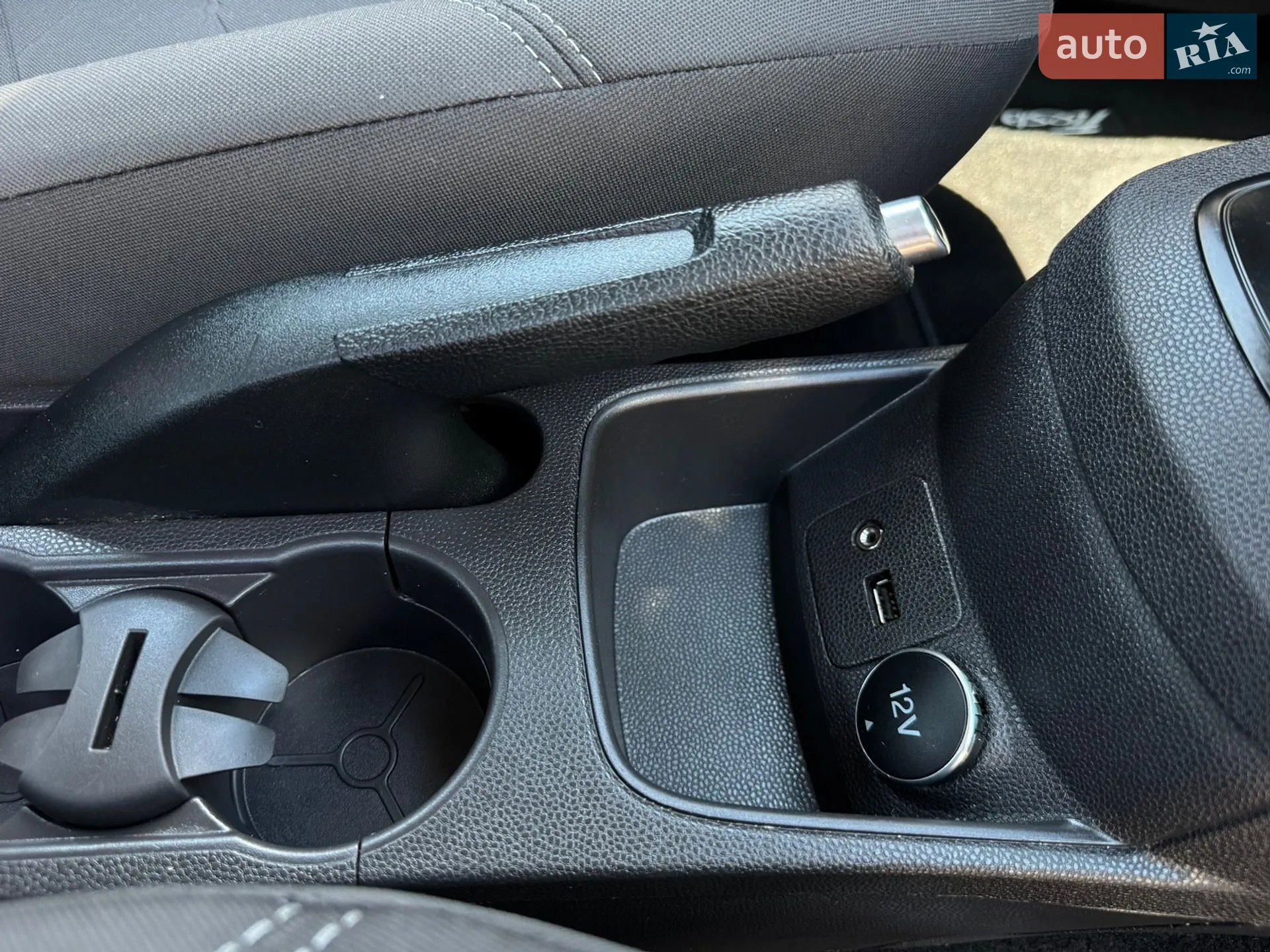 2013 Ford Fiesta - мініатюра 20