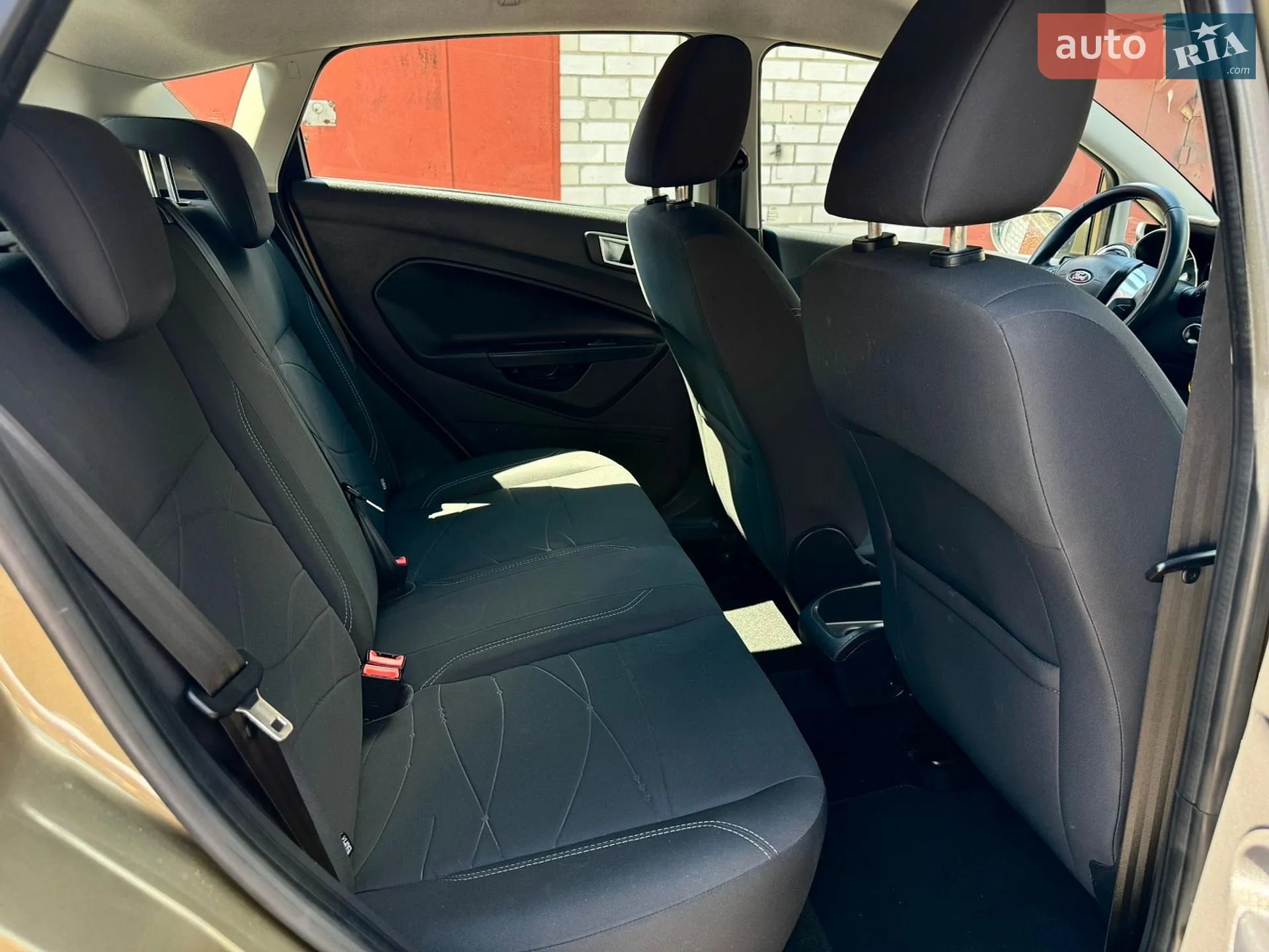 2013 Ford Fiesta - мініатюра 22