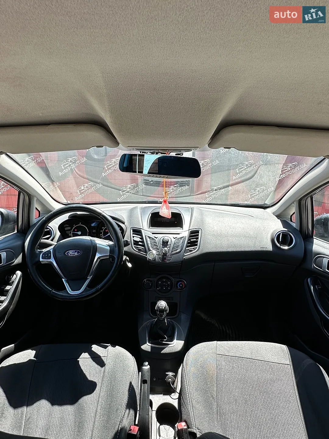 2013 Ford Fiesta - мініатюра 22