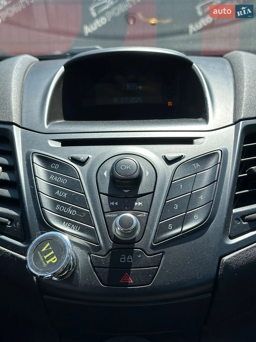 2013 Ford Fiesta - мініатюра 27