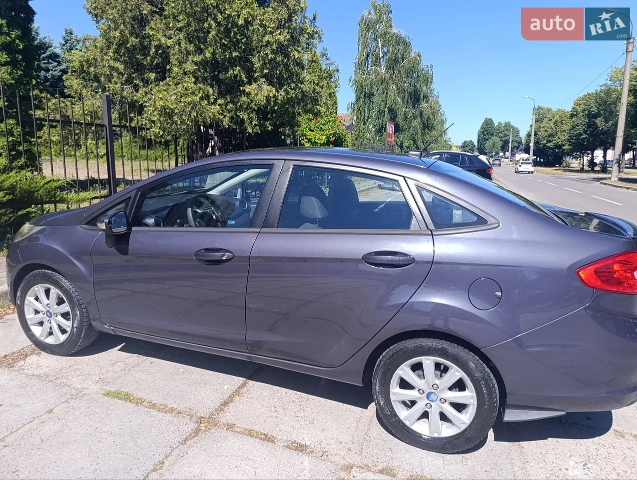 2013 Ford Fiesta - мініатюра 13