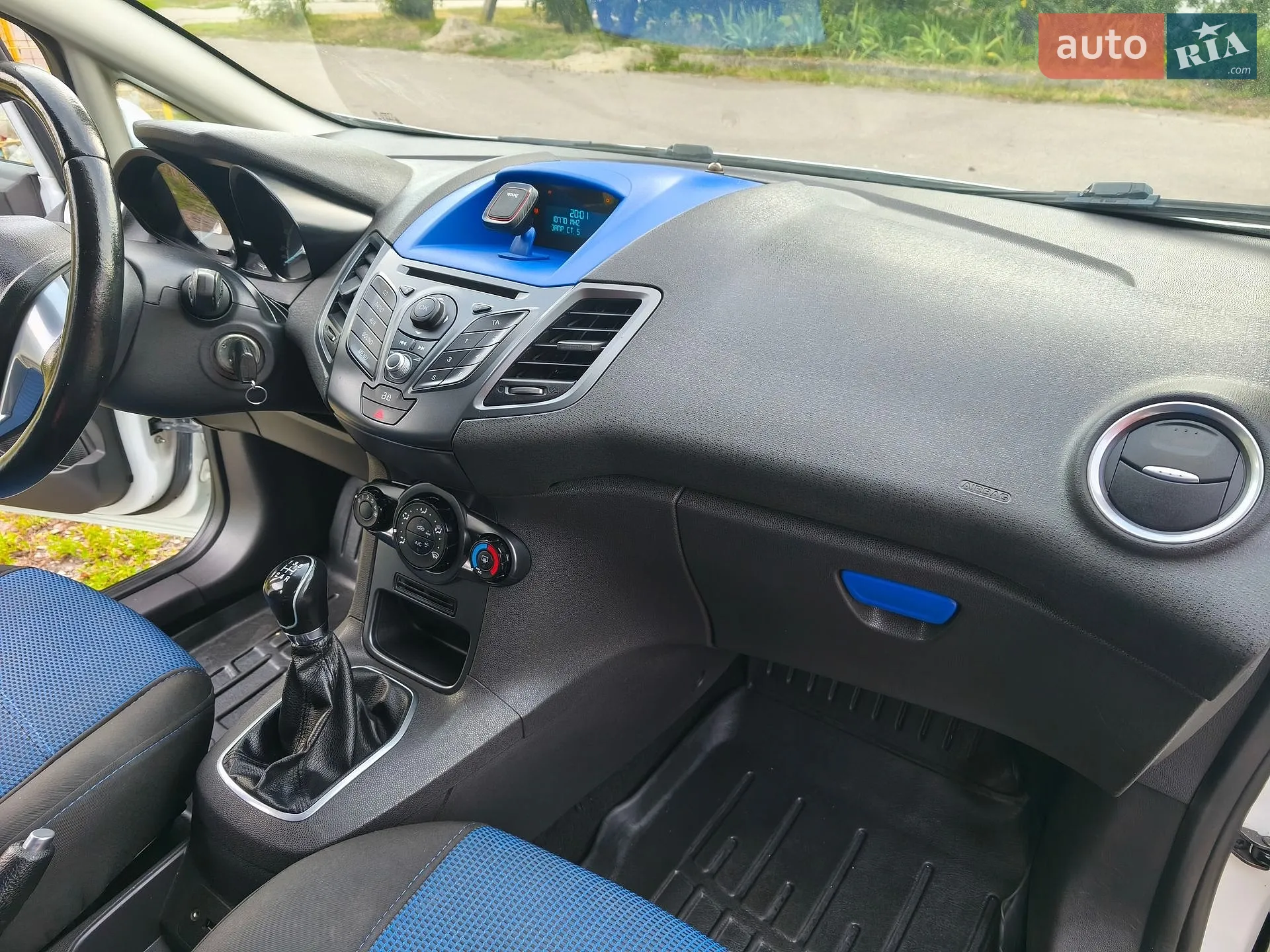 2013 Ford Fiesta - мініатюра 45