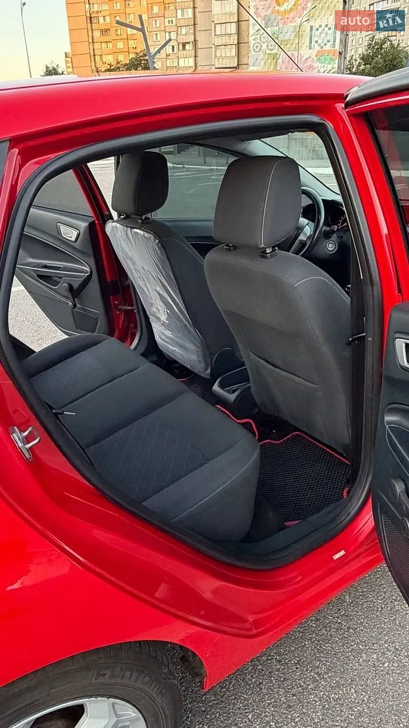 2012 Ford Fiesta - мініатюра 7