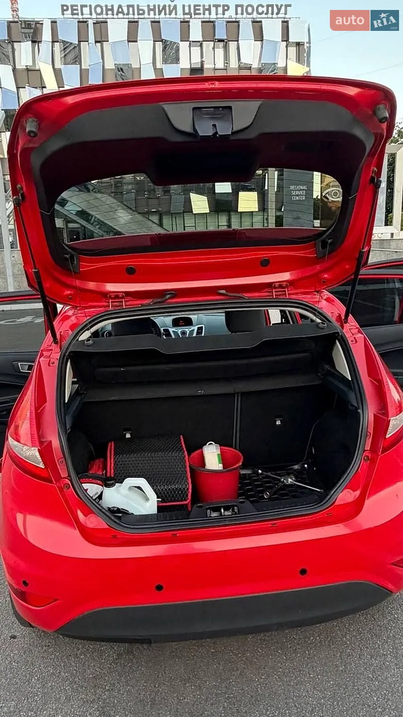 2012 Ford Fiesta - мініатюра 8