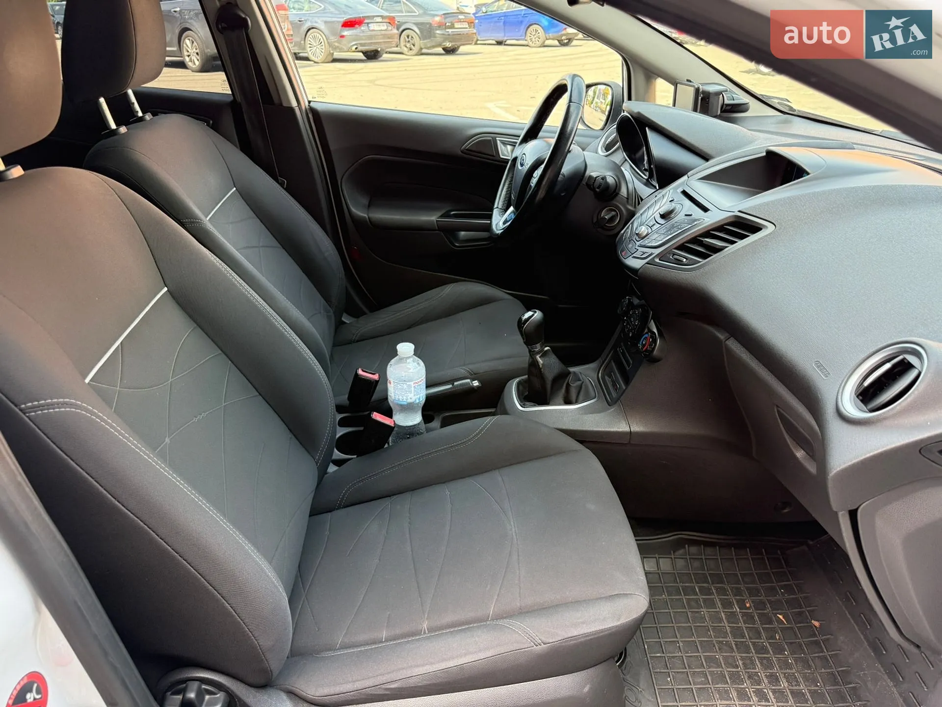 2014 Ford Fiesta - мініатюра 11
