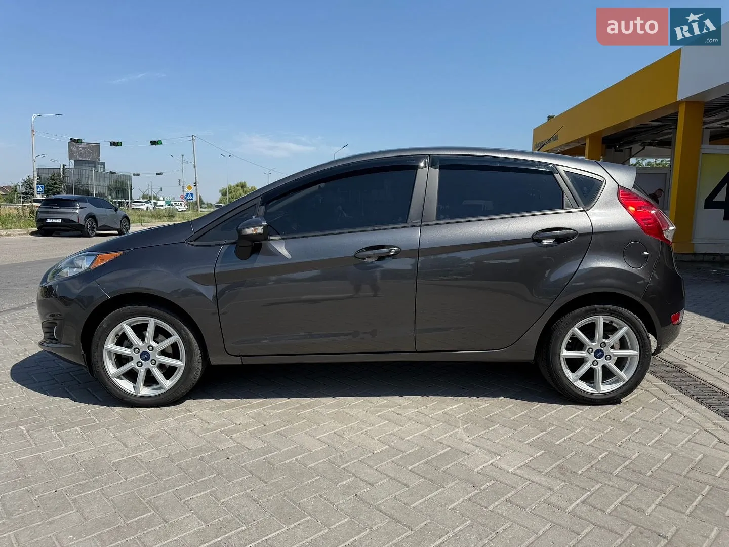2017 Ford Fiesta - мініатюра 10