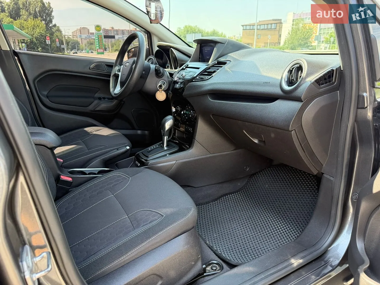 2017 Ford Fiesta - мініатюра 20