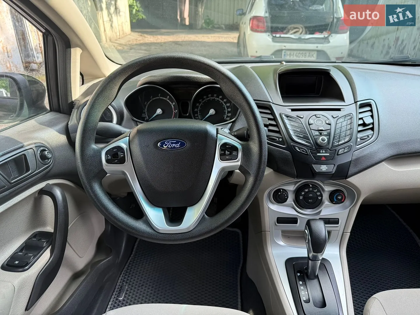 2018 Ford Fiesta - мініатюра 37