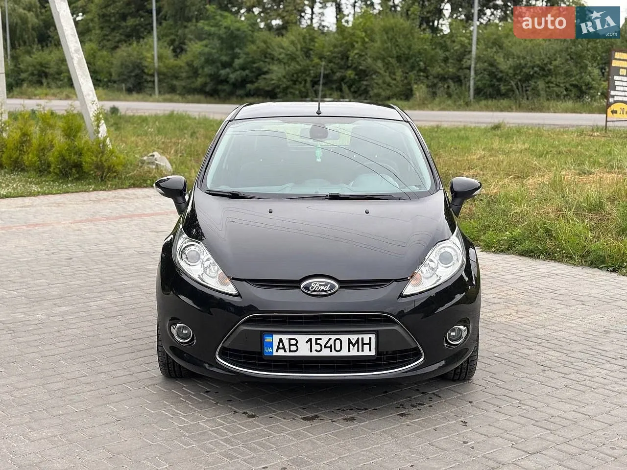 2010 Ford Fiesta - мініатюра 2