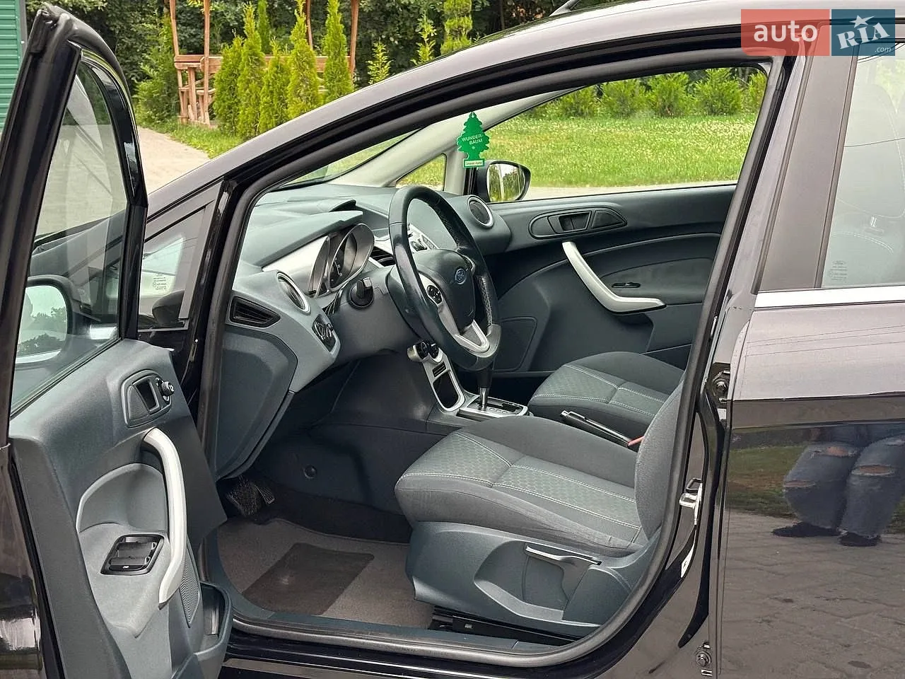 2010 Ford Fiesta - мініатюра 10