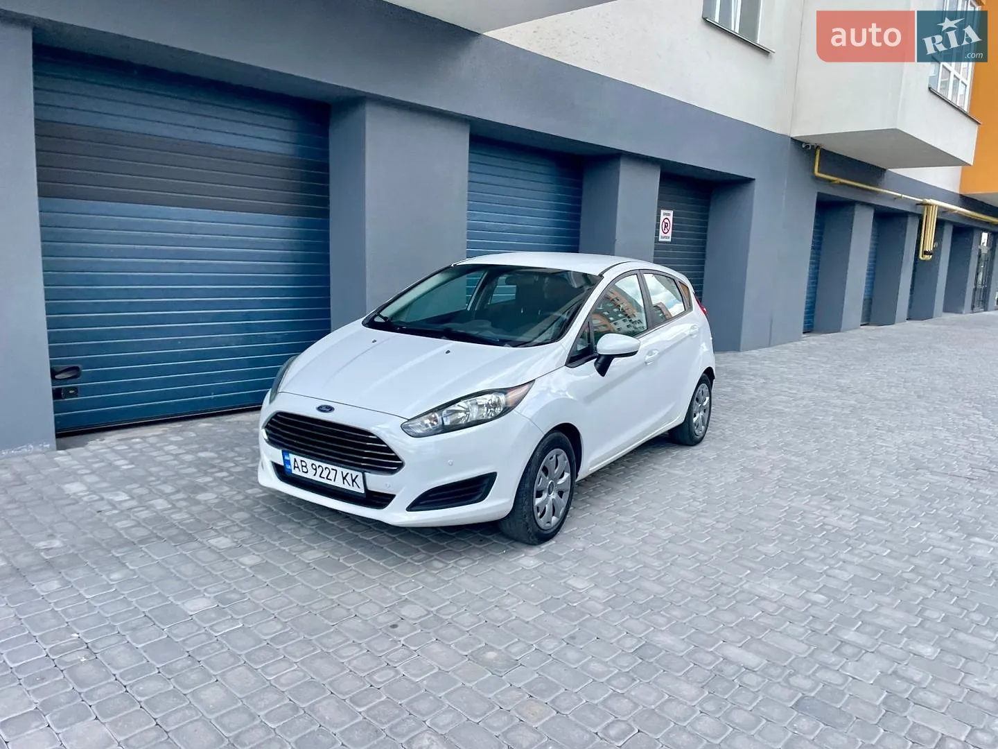 2015 Ford Fiesta - мініатюра 12