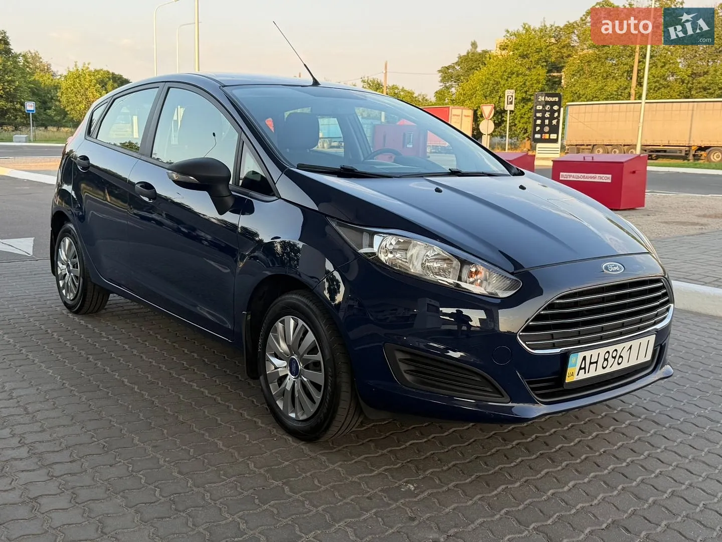 2013 Ford Fiesta - мініатюра 15