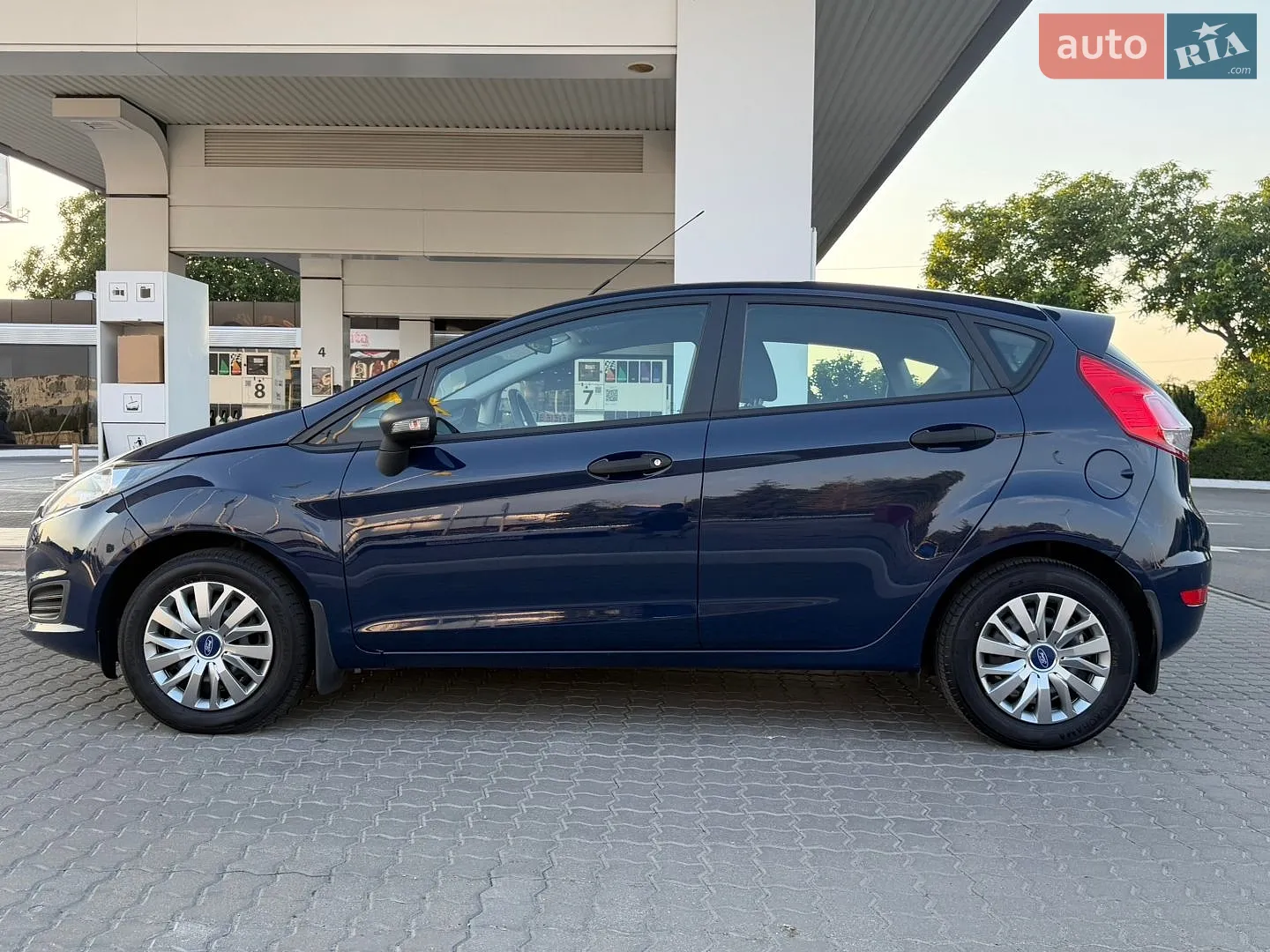 2013 Ford Fiesta - мініатюра 23