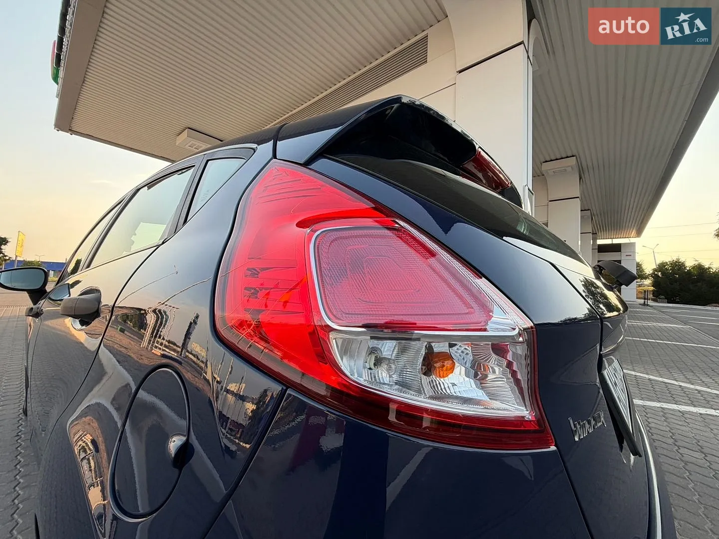 2013 Ford Fiesta - мініатюра 35