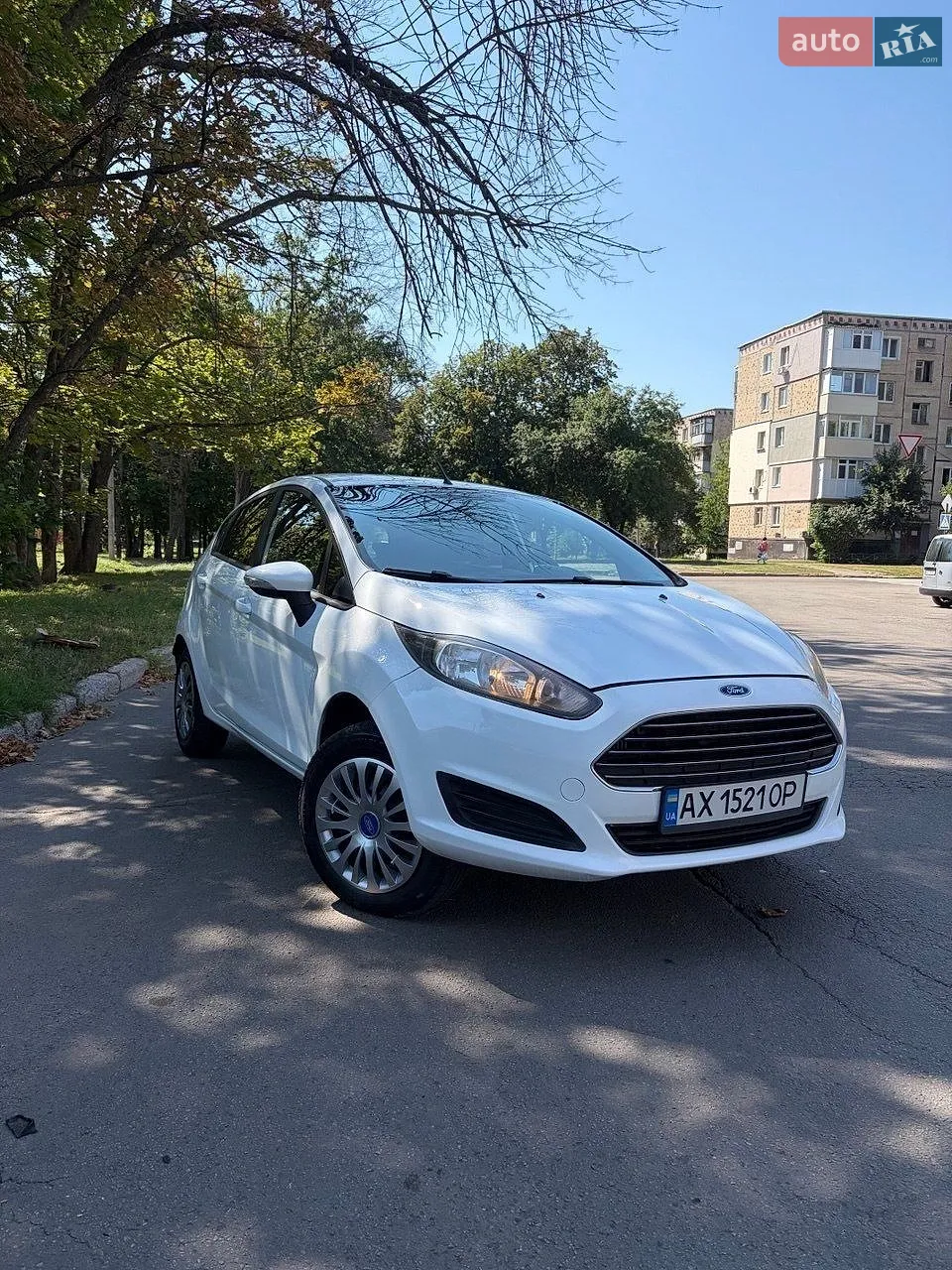 2015 Ford Fiesta - фото 1