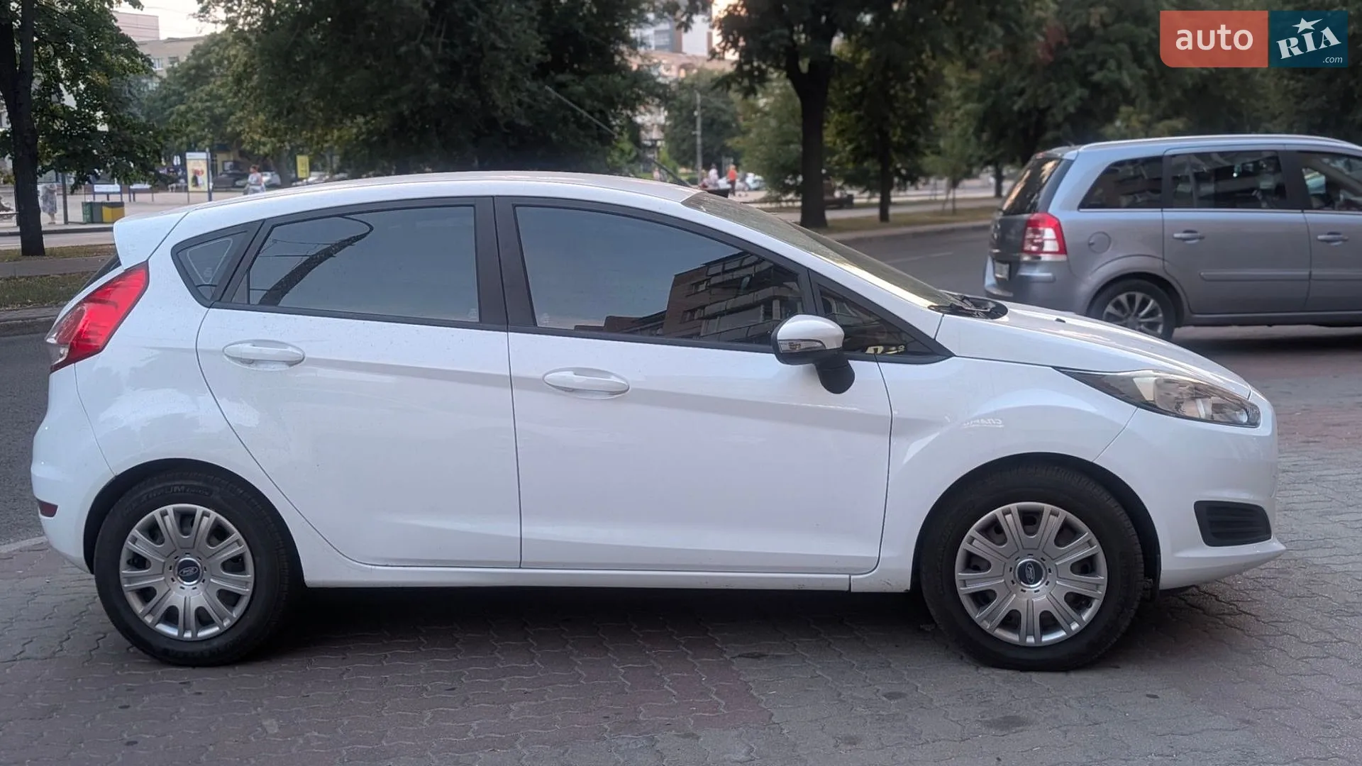 2014 Ford Fiesta - фото 1