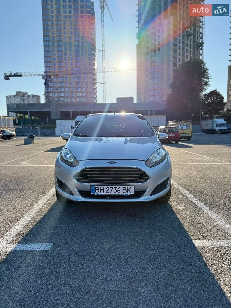 2013 Ford Fiesta - фото 1