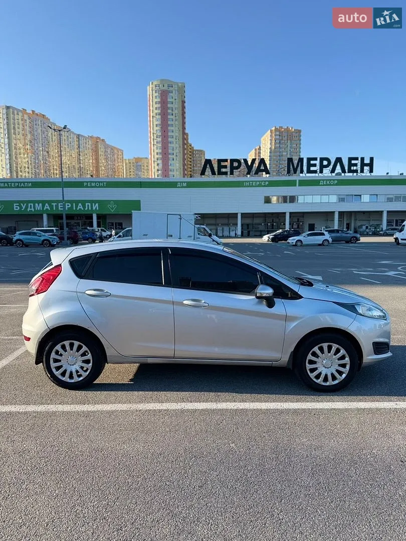 2013 Ford Fiesta - мініатюра 5