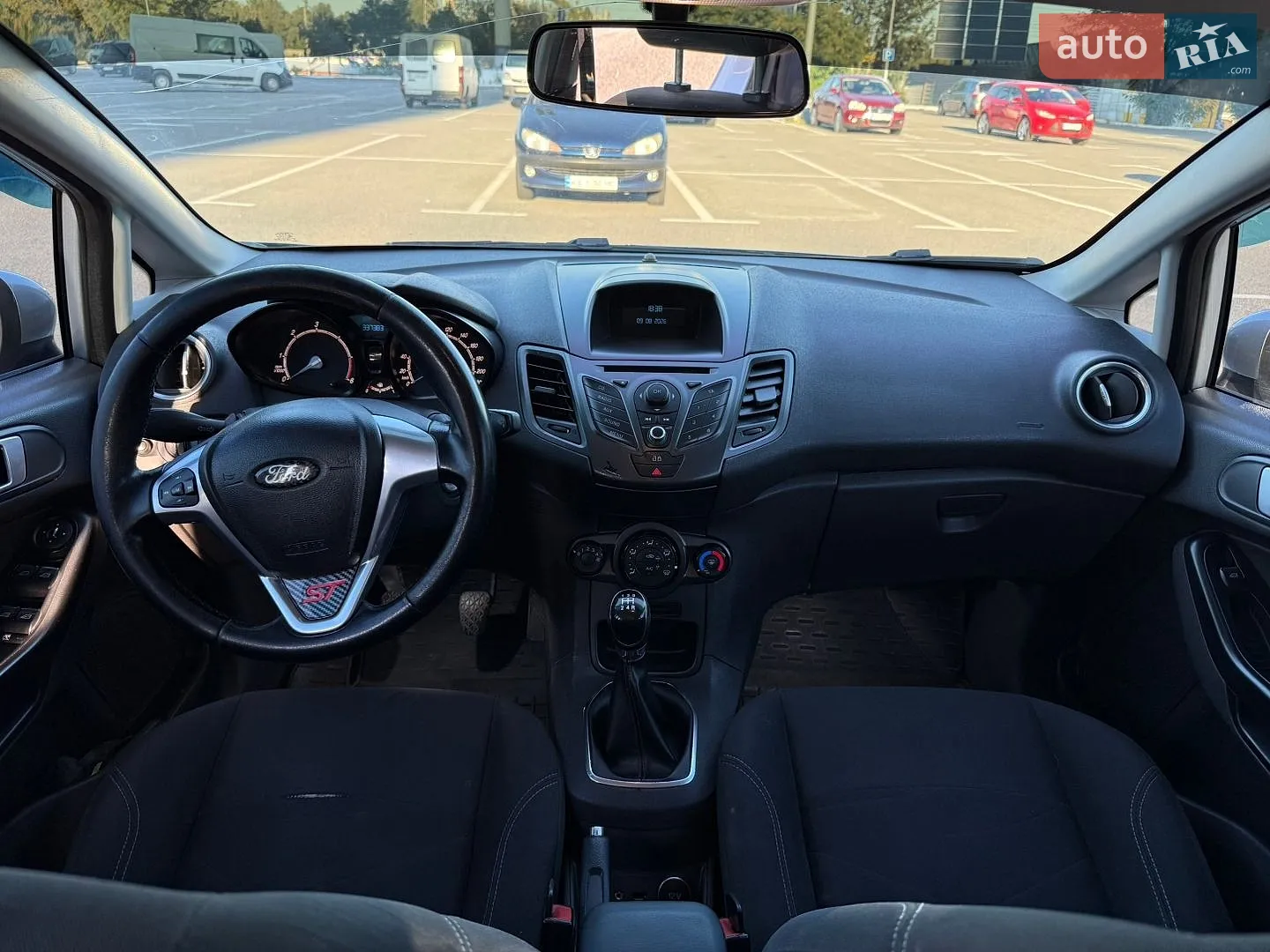 2013 Ford Fiesta - мініатюра 11