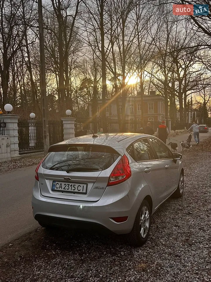 2014 Ford Fiesta - мініатюра 16