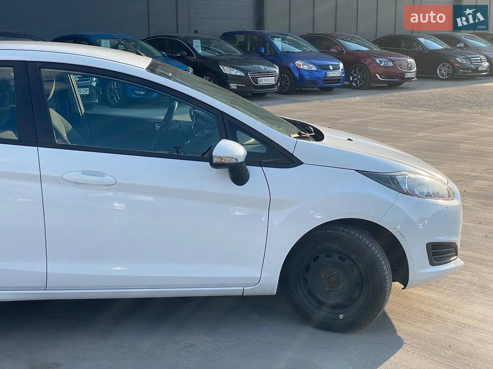 2013 Ford Fiesta - мініатюра 10