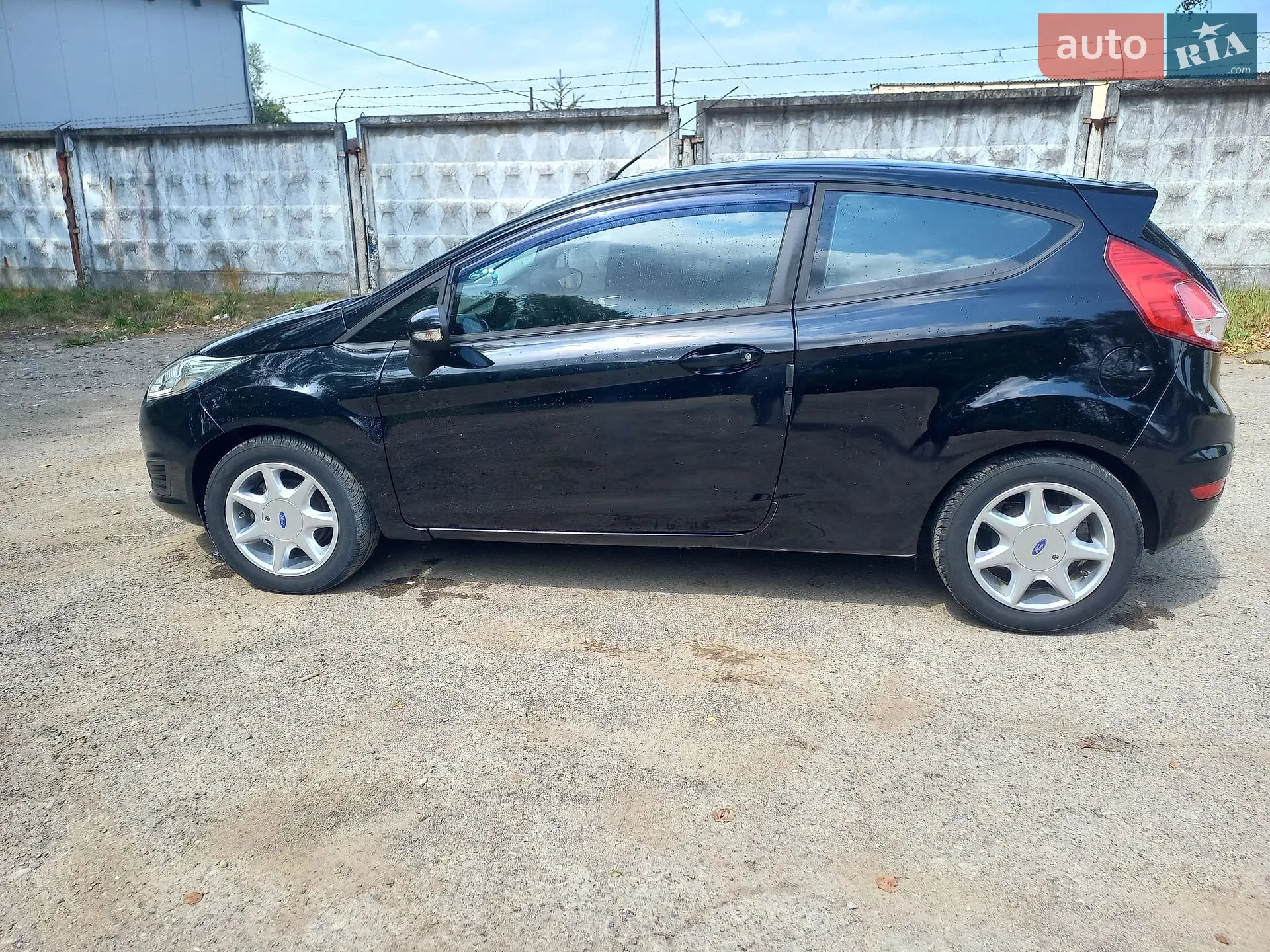 2017 Ford Fiesta - мініатюра 2
