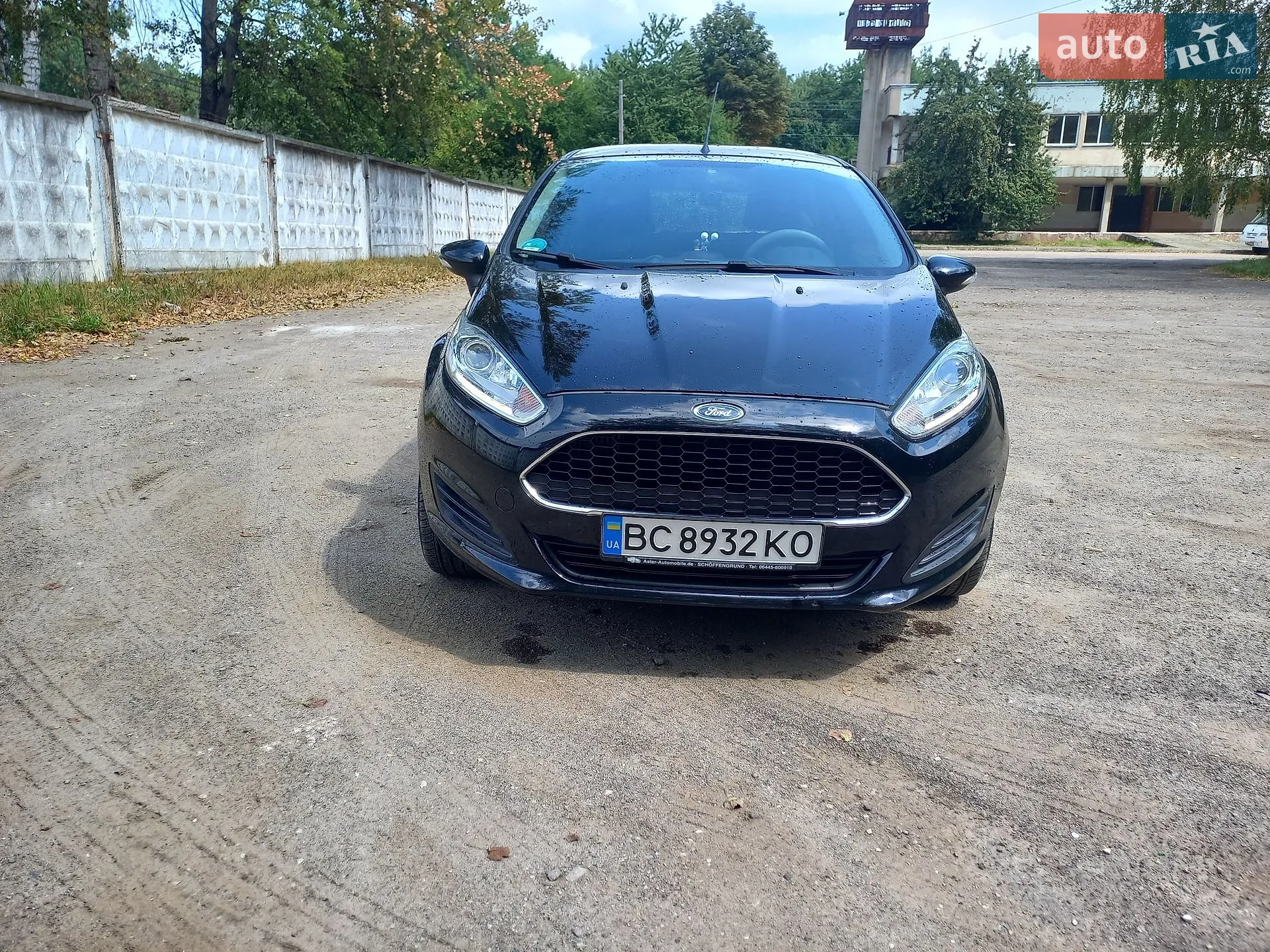 2017 Ford Fiesta - фото 1