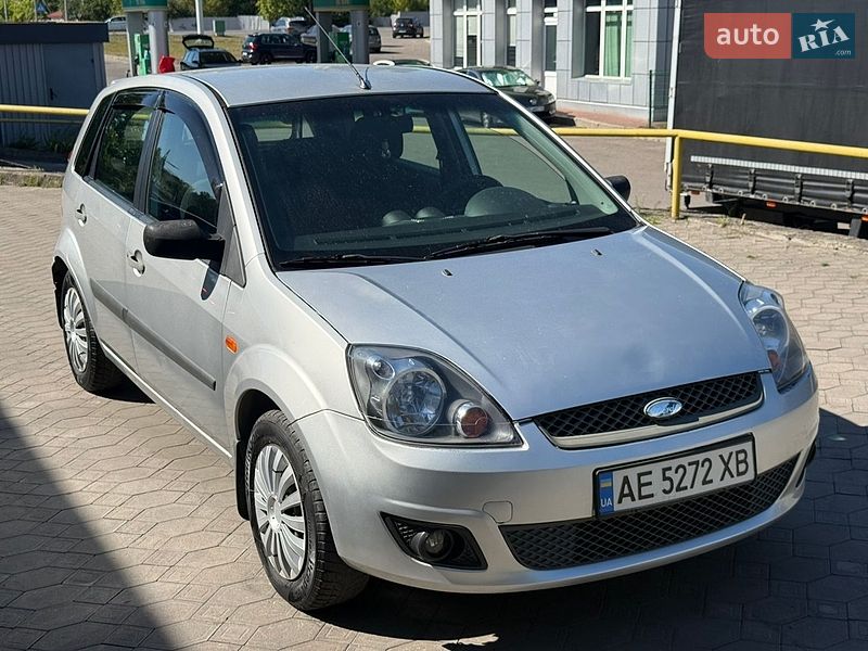 Хетчбек Ford Fiesta 2007 в Львові