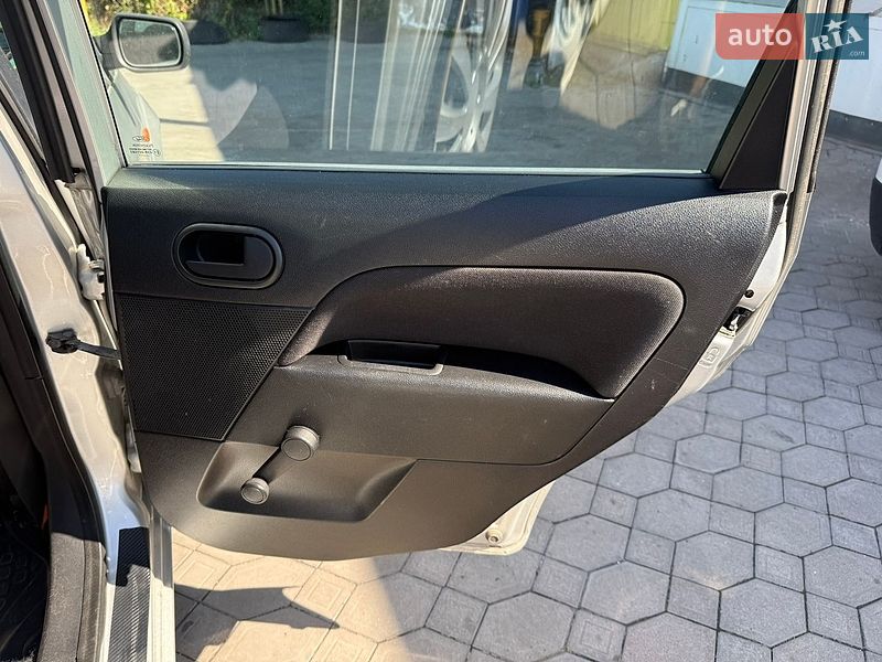 Хетчбек Ford Fiesta 2007 в Львові