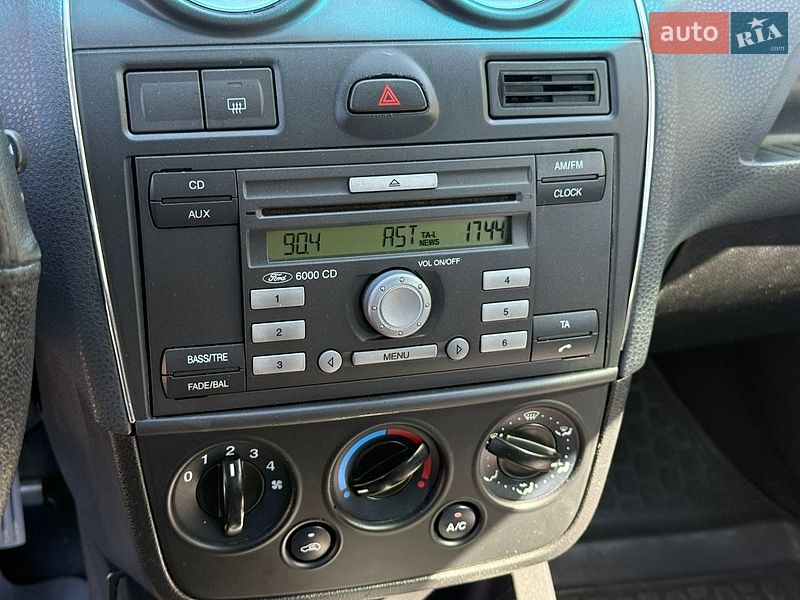 Хетчбек Ford Fiesta 2007 в Львові