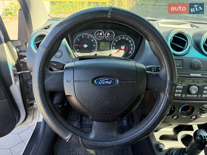 Хетчбек Ford Fiesta 2007 в Львові