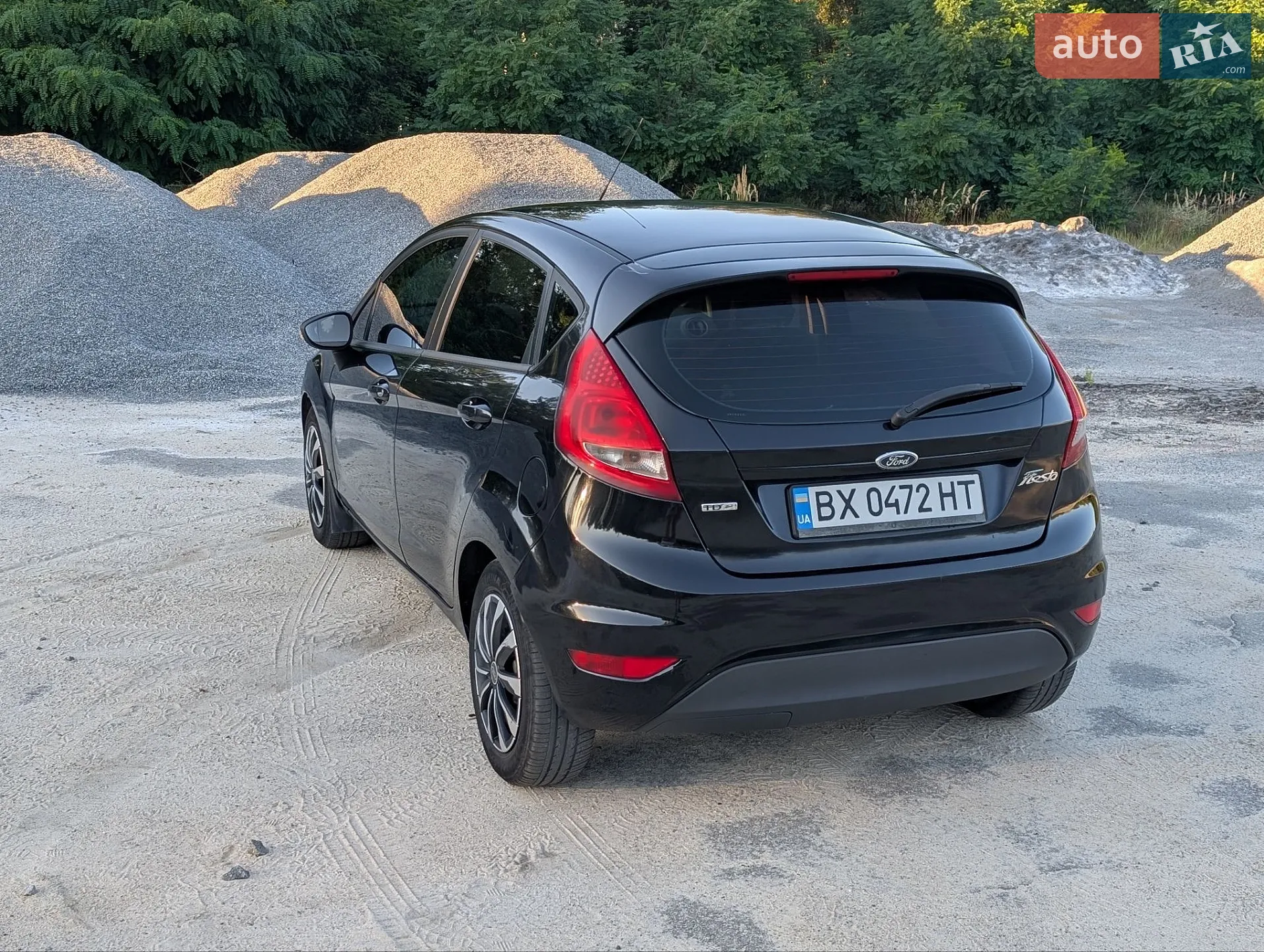 2011 Ford Fiesta - мініатюра 12