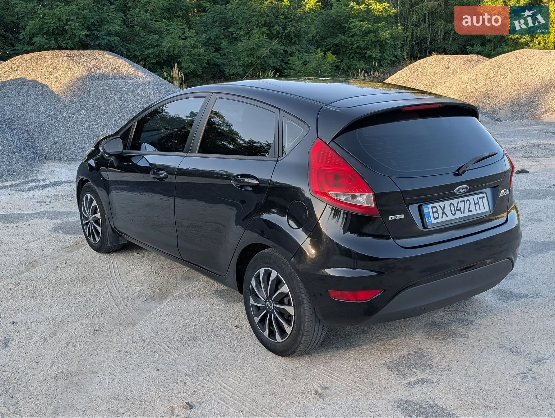 2011 Ford Fiesta - мініатюра 17