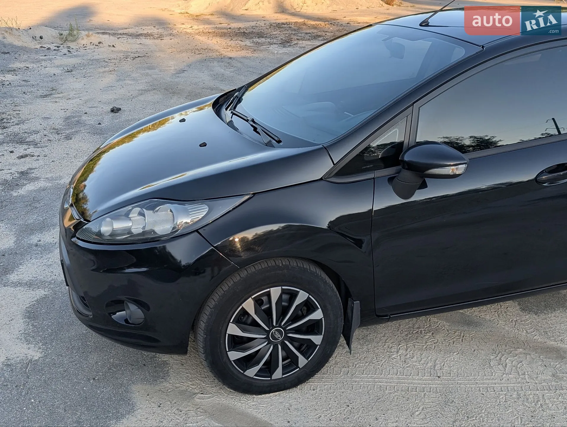 2011 Ford Fiesta - мініатюра 22