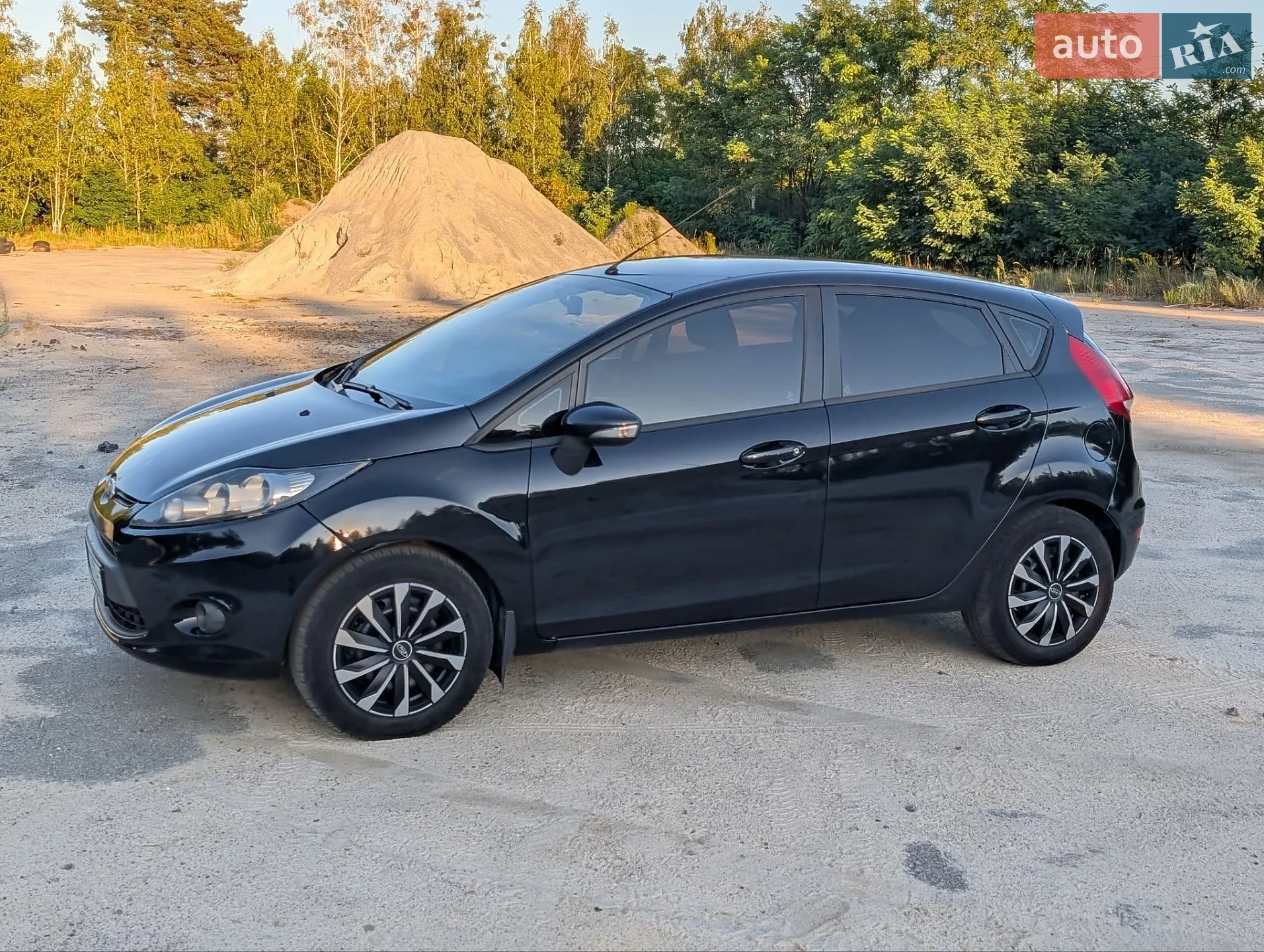 2011 Ford Fiesta - мініатюра 18