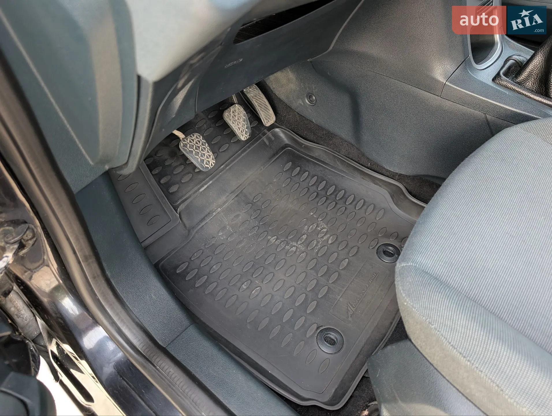 2011 Ford Fiesta - мініатюра 57